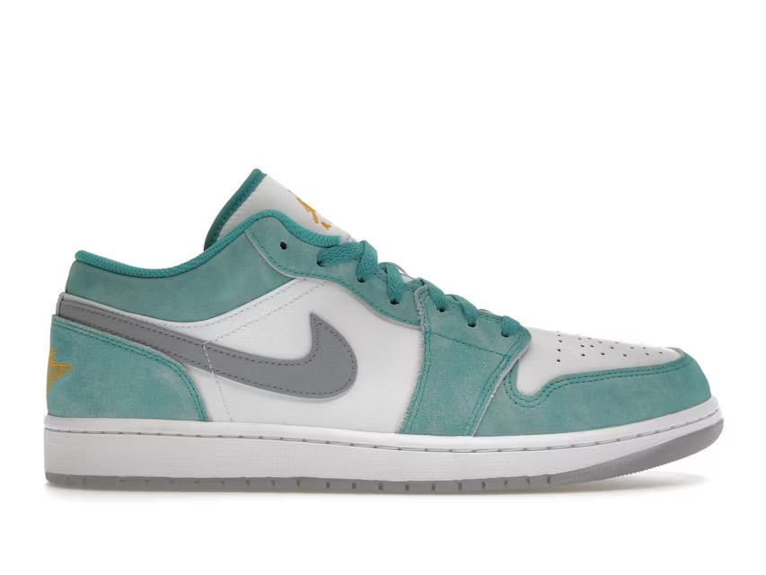 Jordan 1 Low SE New Emerald